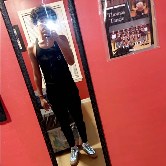 Meet your Posher, Thomas - Picture 1 of 1